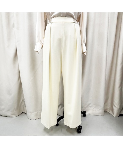 洗える・S/M/Lサイズあり】ツイルストレッチタックワイドパンツ