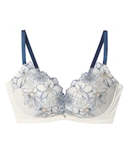 【ＢＲＡＧＥＮＩＣ　脇高細見えｔｙｐｅ】ノンワイヤーで谷間もシルエットも美しく整える（ノンワイヤーブラ）B-Ccup　〈BMI353〉