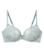 新色登場！【ＢＲＡＧＥＮＩＣ　盛り胸ｔｙｐｅ】くっきり谷間の盛り胸をメイク