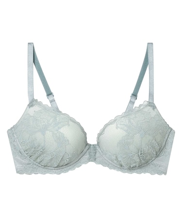 新色登場!【BRAGENIC 盛り胸type】くっきり谷間の盛り胸をメイク