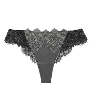 脇スッキリタイプ。グラマラス＆リッチな谷間をメイク【グラマリッチ（Ｇｌａｍａ－Ｒｉｃｈ）】ソング（Tバック）ショーツ