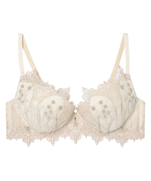 ボリュームＵＰタイプ。グラマラス＆リッチな谷間をメイク【グラマリッチ（Ｇｌａｍａ－Ｒｉｃｈ）】