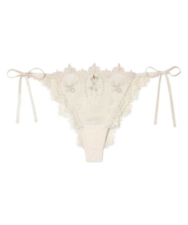 アンフィ　Tバックショーツ