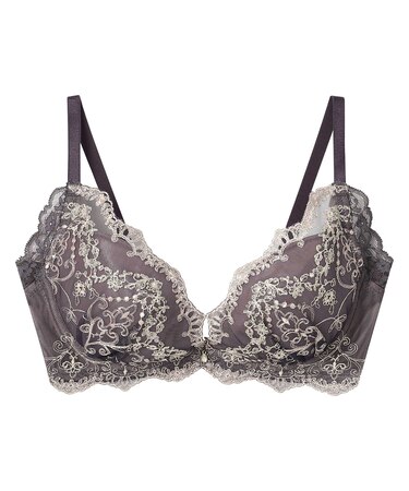 背中の段差や脇肉をおさえる【シュッとスタイルブラ】