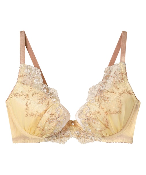 自然なまるみバストをメイク