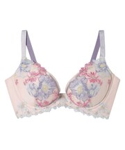 ダブル盛タイプ。グラマラス＆リッチな谷間をメイク【グラマリッチ（Ｇｌａｍａ-Ｒｉｃｈ）】