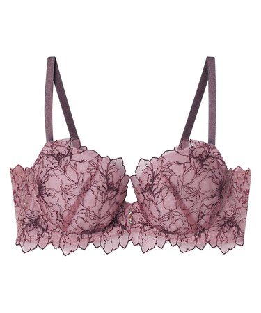 ふっくらとしたまる胸をキープ、脇＆背中もスッキリ【ホールドデイブラ（Ｈｏｌｄ　Ｄａｙ　Ｂｒａ）】