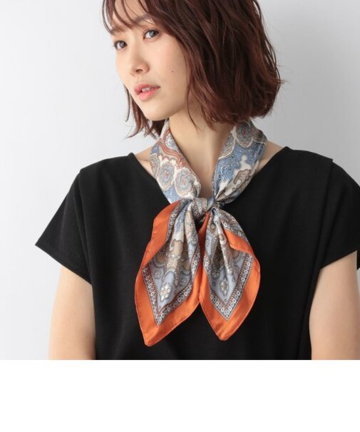 プリントスカーフ