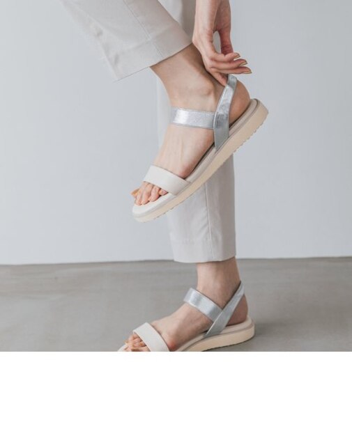 エアかる片手ではけるサンダル
