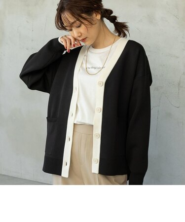 リッチライトニットVネックカーディガン