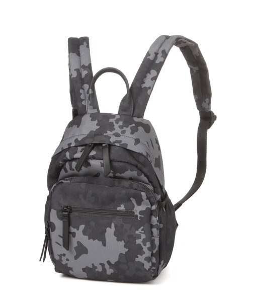 撥水軽量6ポケットリュック/105031