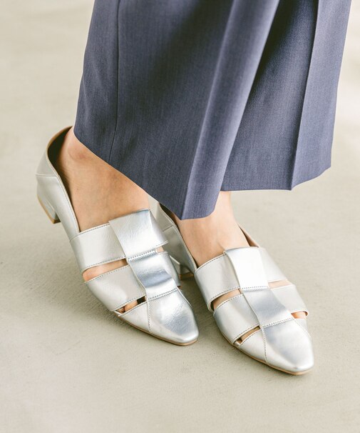 らくっションヒールグルカパンプス/323176