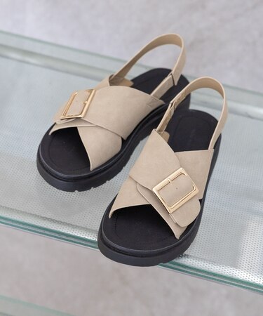 らくっションクロスベルトサンダル/327924