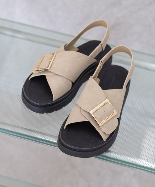 らくっションクロスベルトサンダル/327924