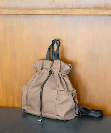 撥水軽量巾着リュック/420410