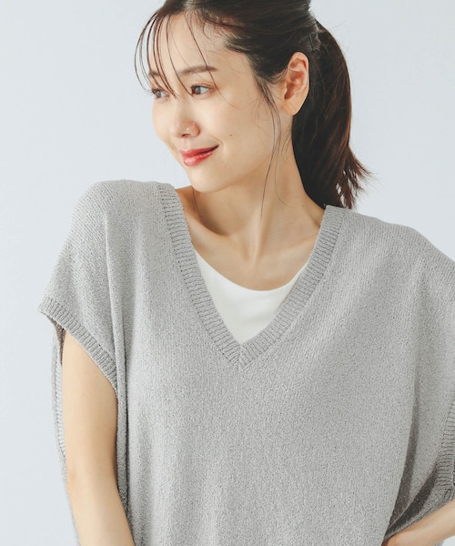 LOHEN Vネックコンパクトベスト