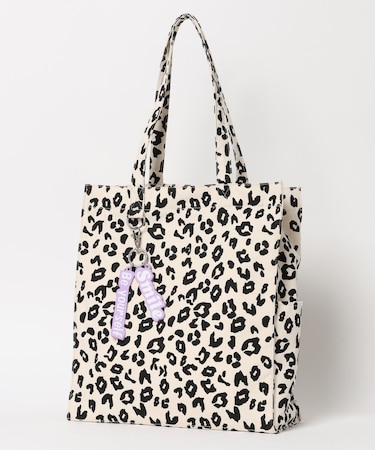 推しごとチャーム付きトート/577674