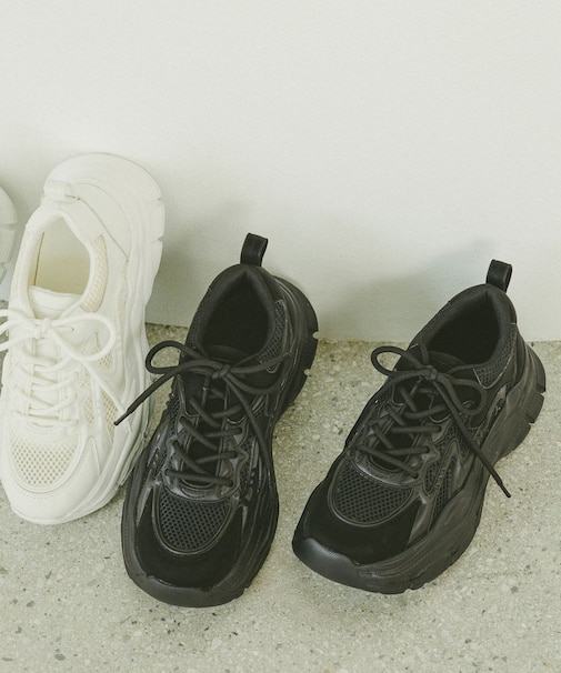 エアかるボリュームソールスニーカー/577759