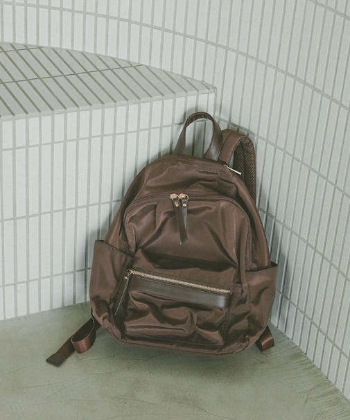 撥水軽量12ポケットリュック/578006