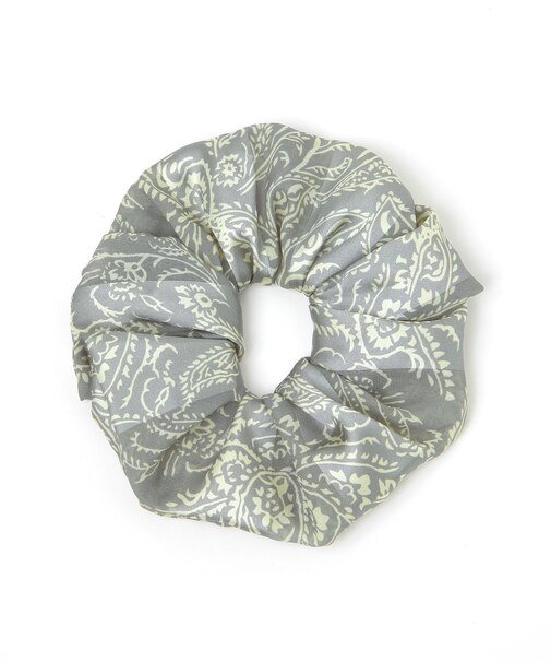 シアースカーフ柄シュシュ/583542