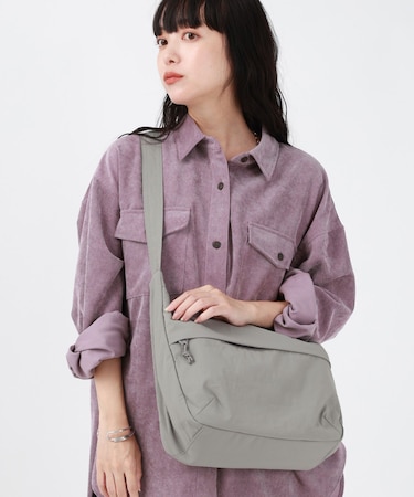 撥水ライト7ポケットショルダー/595522