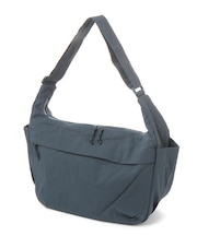  撥水ライト9ポケットショルダー/595521