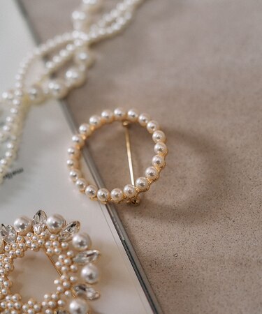 パールブローチ/611429