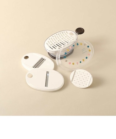 マルチスライサー/ハンナ・コノラ