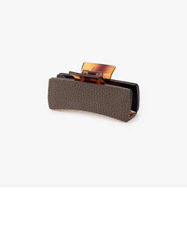 フェイクレザーヘアクリップ