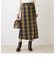 チェック柄スカート