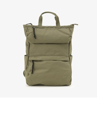 カジュアルリュック