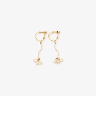 淡水パールイヤリング