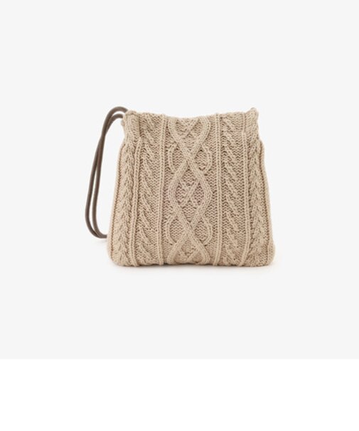 ケーブルニットトートバッグ