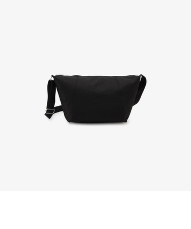 カジュアル三日月型ショルダーバッグ