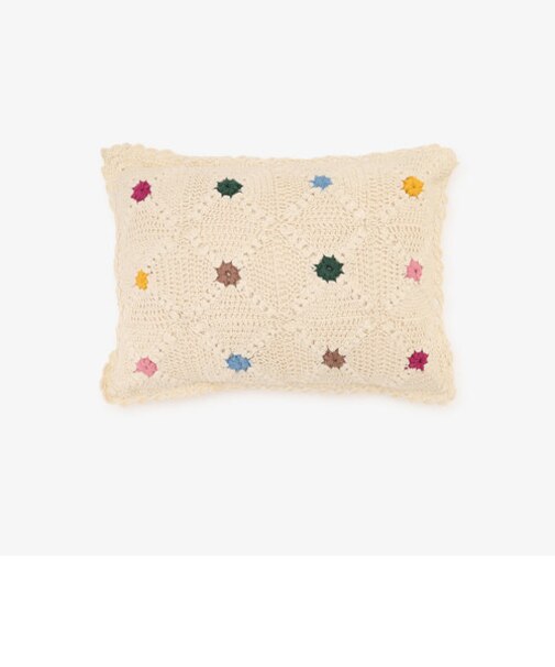 クロシェ編みミニクッション