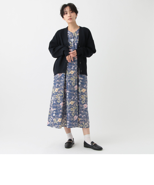 WEB限定】Vネックワンピース/リバティプリント｜アフタヌーン