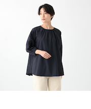 刺繍ギャザーブラウス
