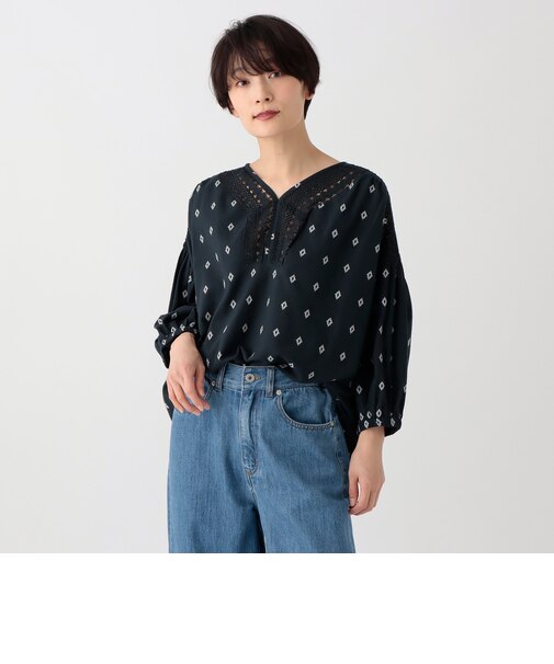 小紋柄ジャカードレースブラウス