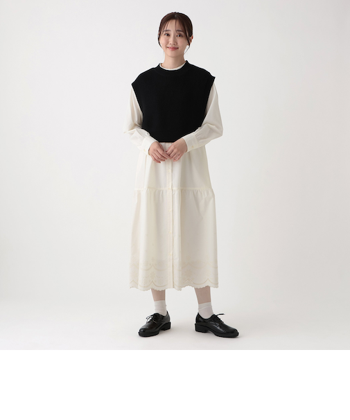 ニットベスト&スカラップ刺繍ワンピースセット