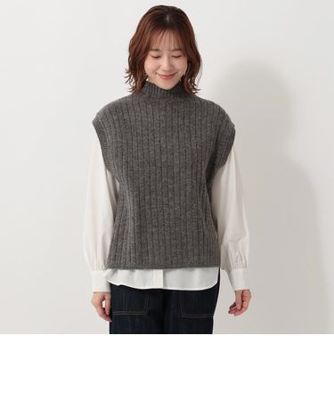 ふわもちニットベスト