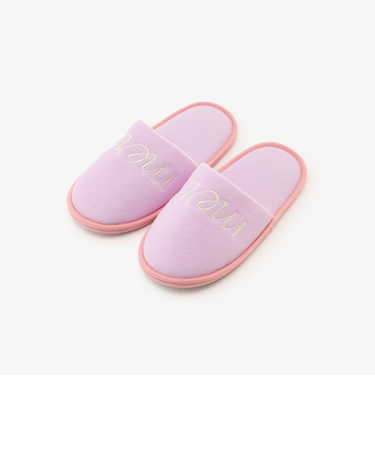 タイポグラフィ刺繍ルームシューズ