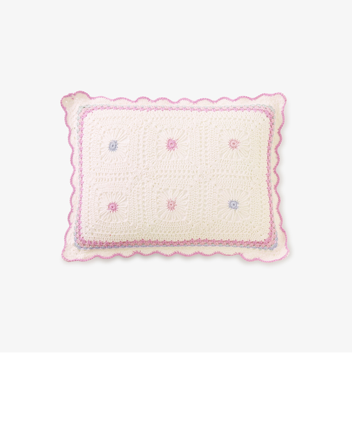 クロシェ編みクッション