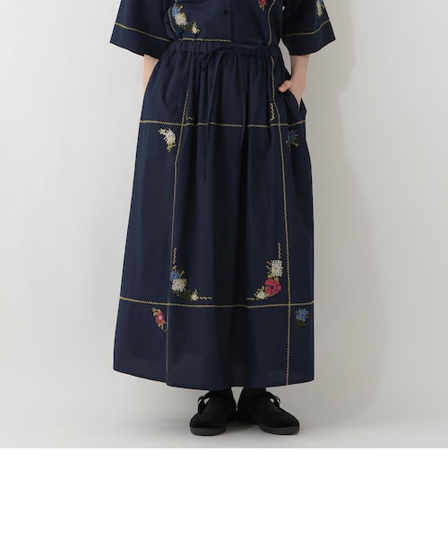 【N様】M.&KYOKO 刺繍入り フレアスカート 紺 ネイビー ゴムウエスト 刺繍ラインフレアスカート/MAISON SAJOU｜アフタヌーンティー