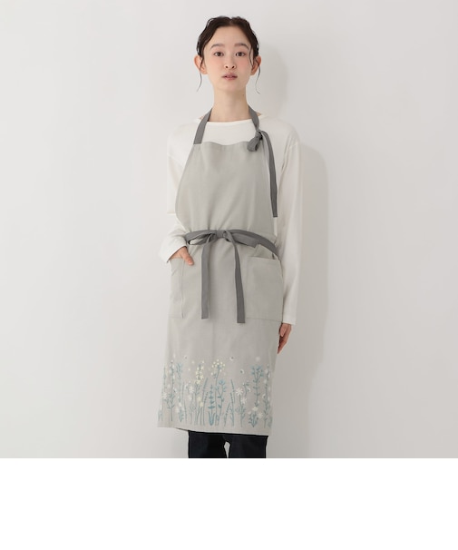 ボタニカル刺繍エプロン