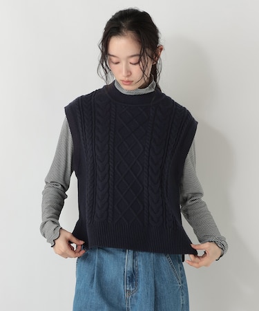 【洗える】ふわふわスフレケーブルニットベスト