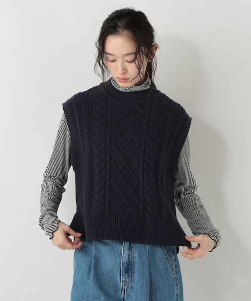 【洗える】ふわふわスフレケーブルニットベスト