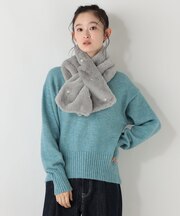パール付きフェイクファーティペット