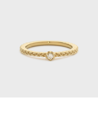 ゴールドダイヤモンドピンキーリング（0.04ct）