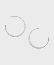 シルバーフープピアス