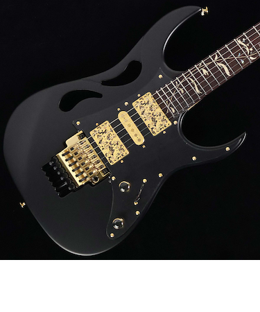 PIA3761 Onyx Black　S/N：F2521079 STEVE VAI Newシグネチャーモデル
